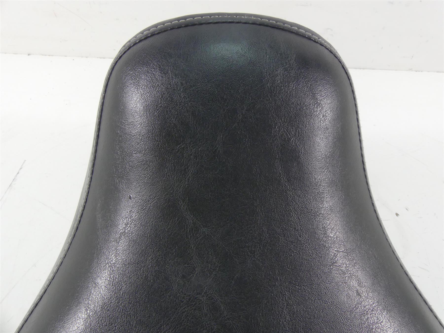 2013 Harley FXDWG Dyna Wide Glide Rider Driver Solo Saddle Seat -Read 51503-10 {{ shop.shopifyCountryName }} - Mototech271