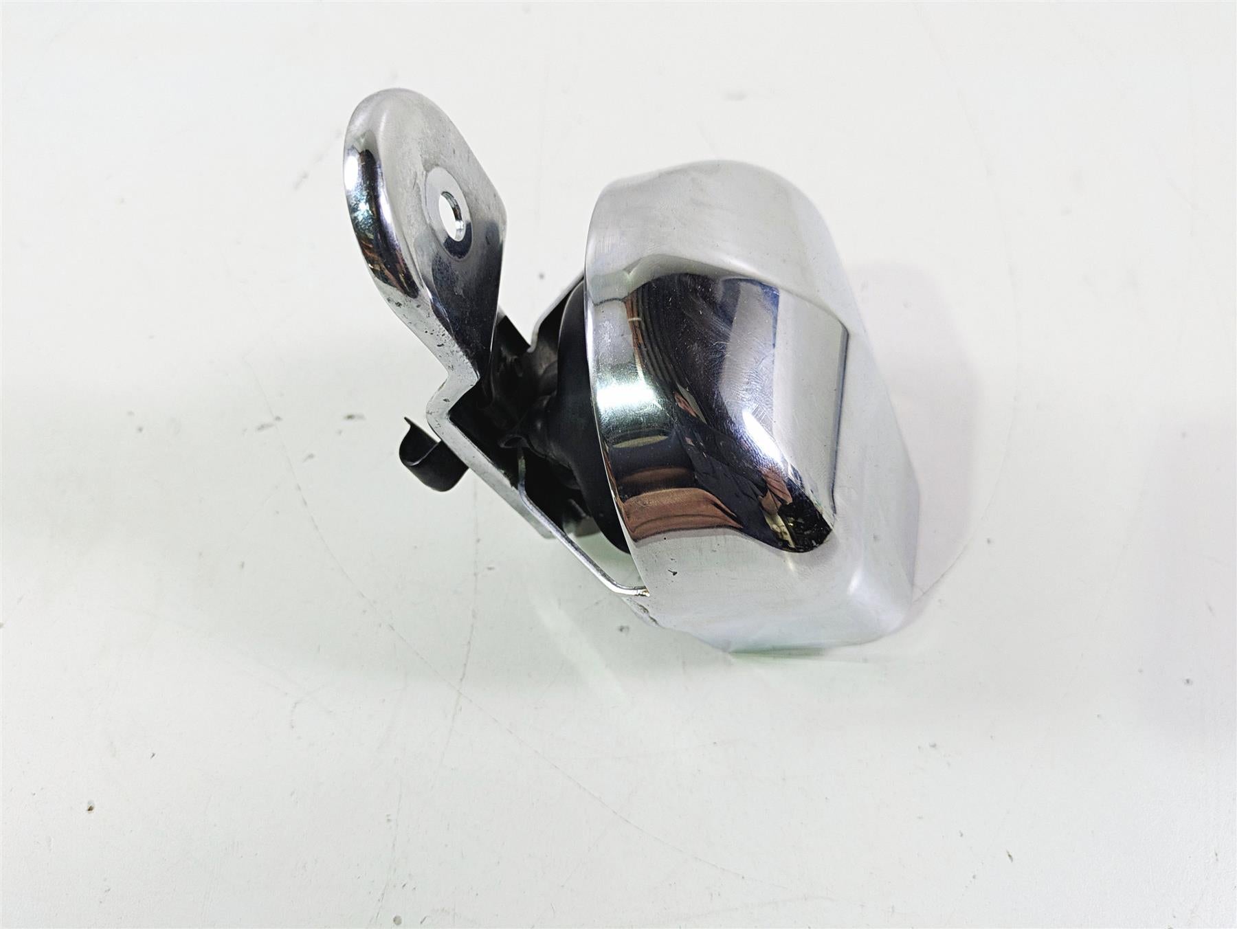 2011 Harley FXDC Dyna Super Glide Horn & Chrome Cover 61300478A {{ shop.shopifyCountryName }} - Mototech271