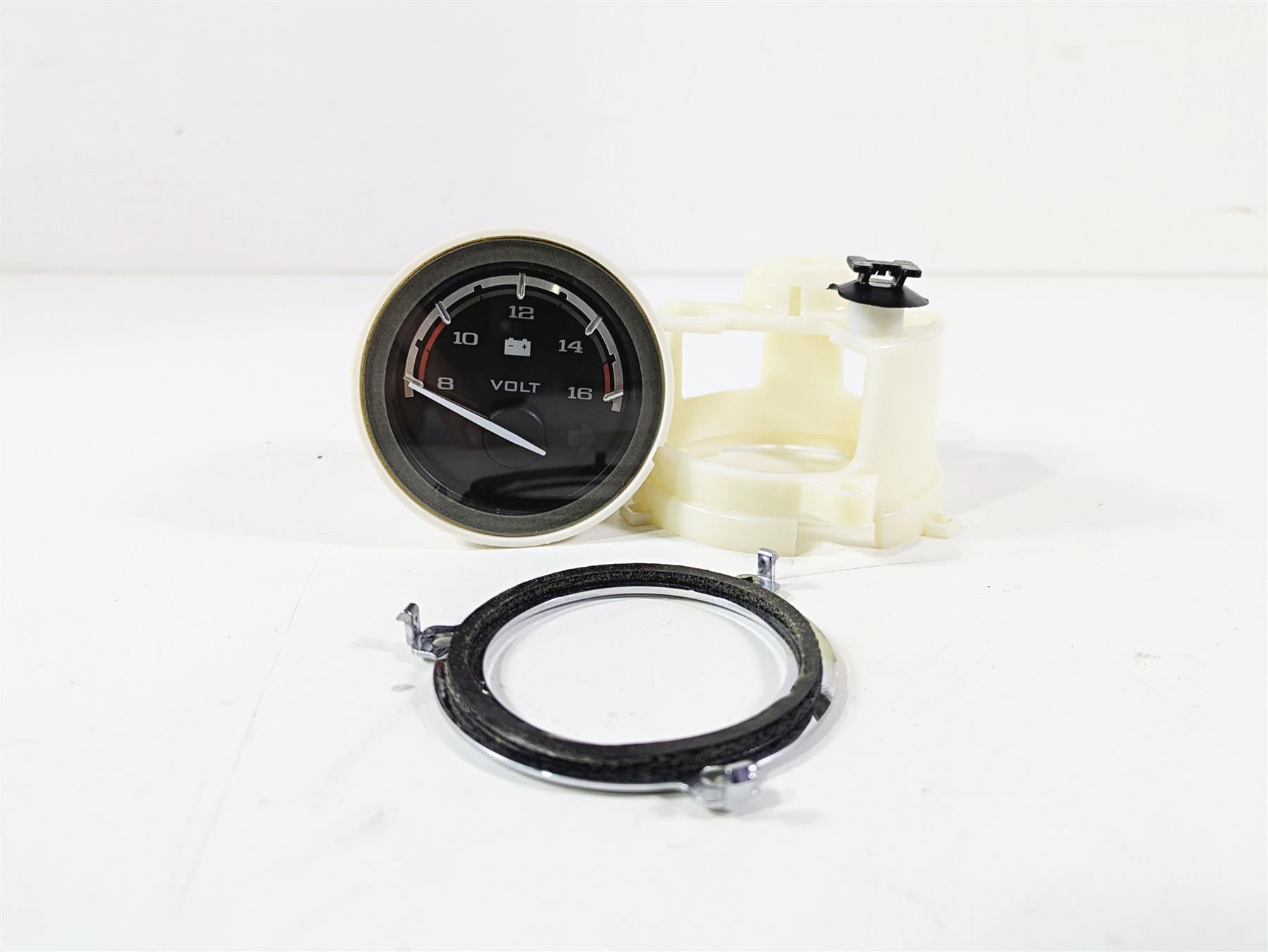 2017 Harley Touring FLHTKSE CVO E-Glide Voltage Volt Gauge Instrument 70900297 {{ shop.shopifyCountryName }} - Mototech271