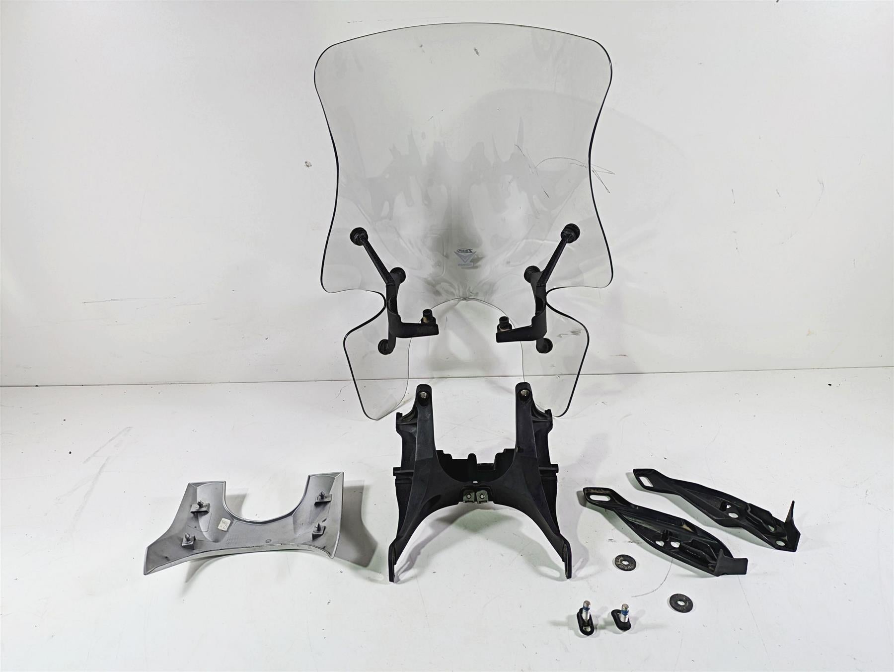 2012 BMW R1200R K27 Ztechnik Vstream Windshield + Mount & Cover Set Z2442 {{ shop.shopifyCountryName }} - Mototech271