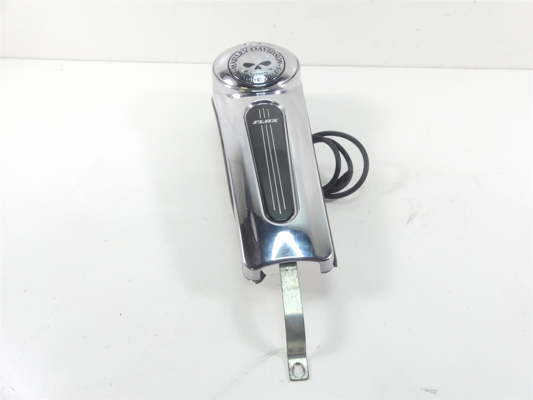 2010 Harley Touring FLHX Street Glide Fuel Tank Cover Dash Console 69214-08 {{ shop.shopifyCountryName }} - Mototech271