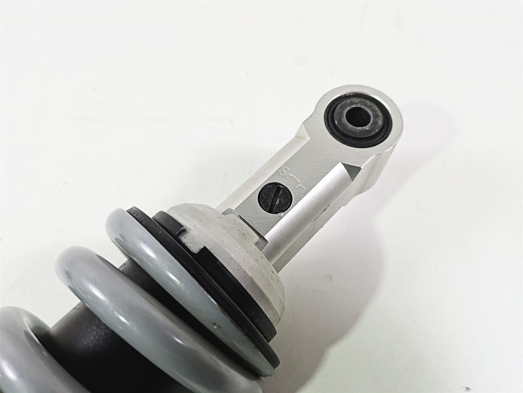 2010 BMW R1200RT K26 Rear Shock Damper Low 7714618 33537729299 33537729297 {{ shop.shopifyCountryName }} - Mototech271