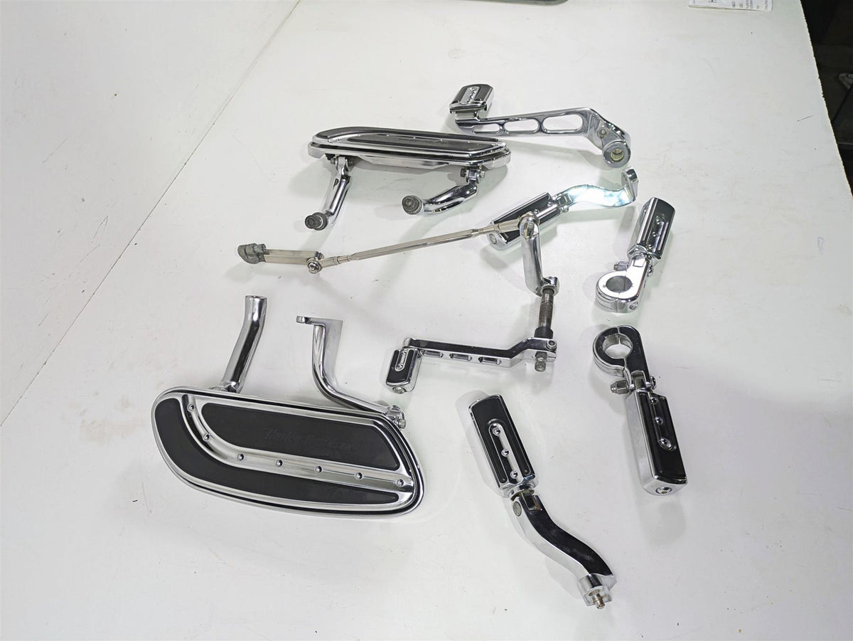 2007 Harley Touring FLHRSE CVO Road King Floor Boards Rear Peg Set 50812-07 {{ shop.shopifyCountryName }} - Mototech271