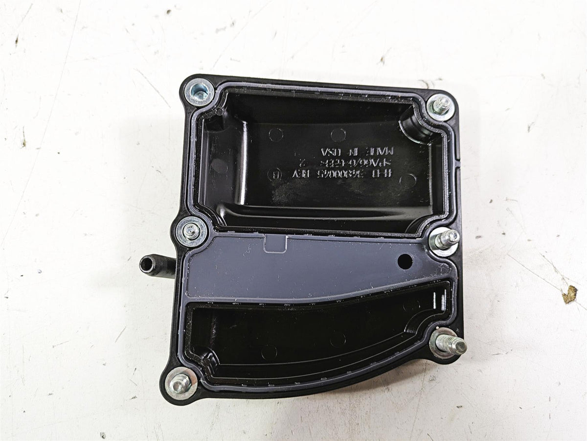 2021 Harley Softail FXBBS Street Bob Transmission Case Top Cover 34800045 {{ shop.shopifyCountryName }} - Mototech271