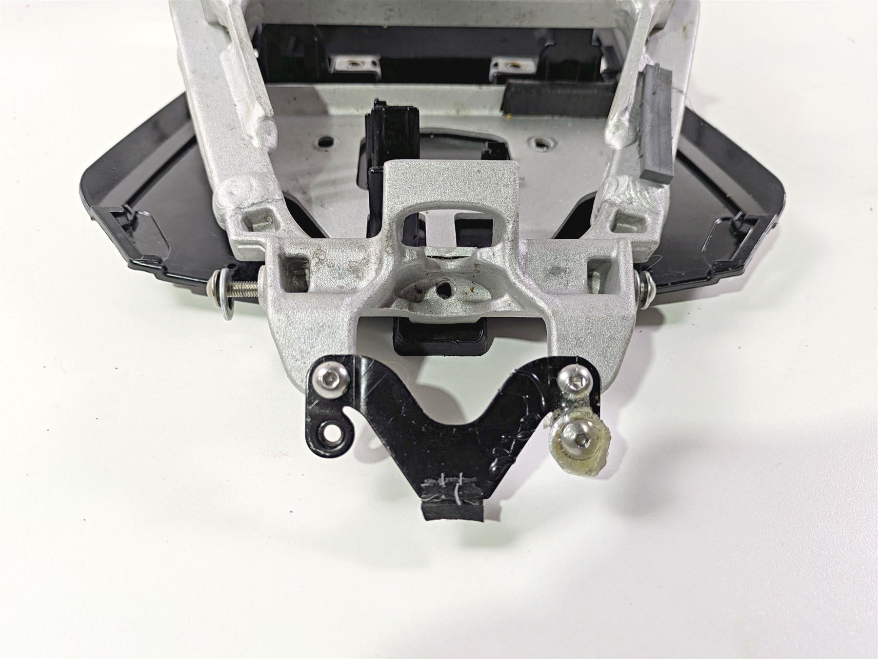 2017 Aprilia RSV 1100 Tuono V4 Factory Straight Subframe & Inner Fender 2B003589 {{ shop.shopifyCountryName }} - Mototech271