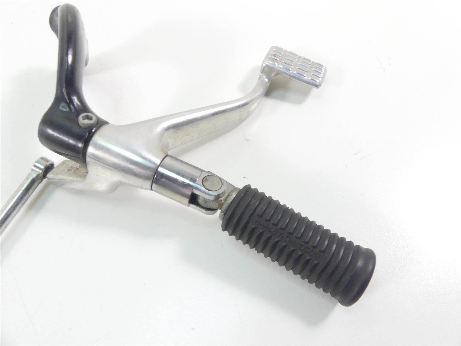 2006 Harley Sportster XL1200 Custom Front Right Foot Peg & Brake FW 42652-04 {{ shop.shopifyCountryName }} - Mototech271