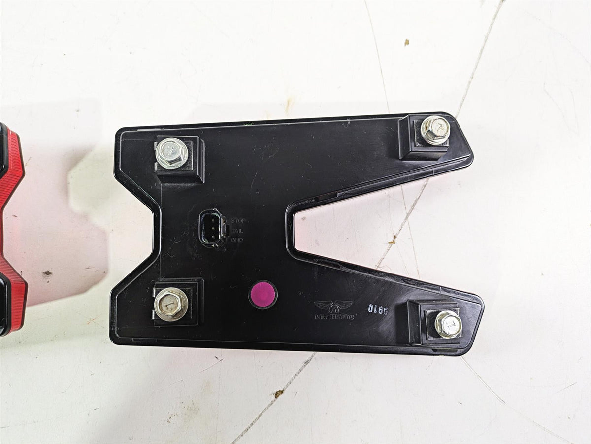 2020 Kawasaki Teryx KRX KRF 1000 Taillight Tail Light Lamp Set 23024-0005 {{ shop.shopifyCountryName }} - Mototech271