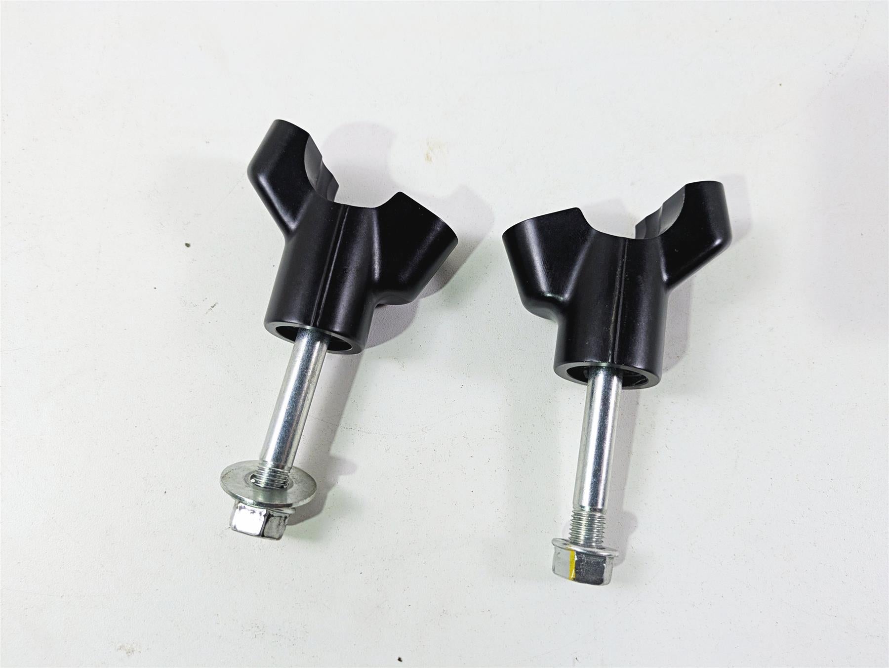 2022 Ducati Hypermotard 950 Lower Handlebar Riser Holder Set 360Z2681AA {{ shop.shopifyCountryName }} - Mototech271