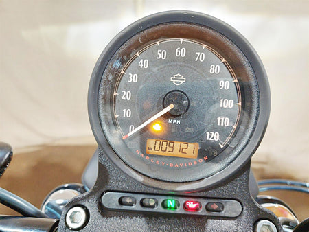 2017 Harley XL883 N Sportster Iron Speedometer Gauge Instrument - 9k 70900215A {{ shop.shopifyCountryName }} - Mototech271