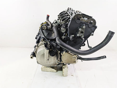2005 Kawasaki ZX1000 ZX10R Ninja Engine Motor Crankcase - Read 14001-0058 {{ shop.shopifyCountryName }} - Mototech271