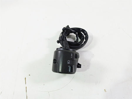 2005 Kawasaki ZX1000 ZX10R Ninja Left Hand Turn Signal Control Switch 46091-0116 {{ shop.shopifyCountryName }} - Mototech271