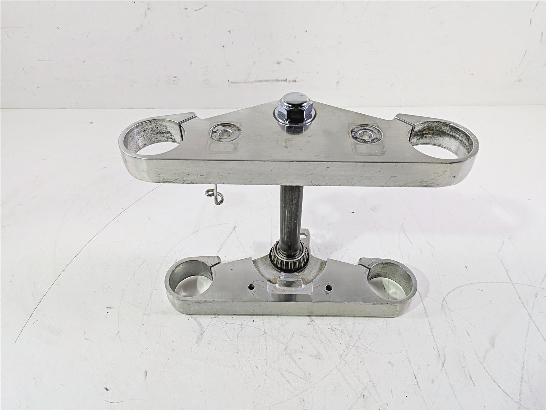 2002 Honda V-Twin VTX1800 C Upper & Lower Triple Tree Set READ 53219-MCH-000 {{ shop.shopifyCountryName }} - Mototech271