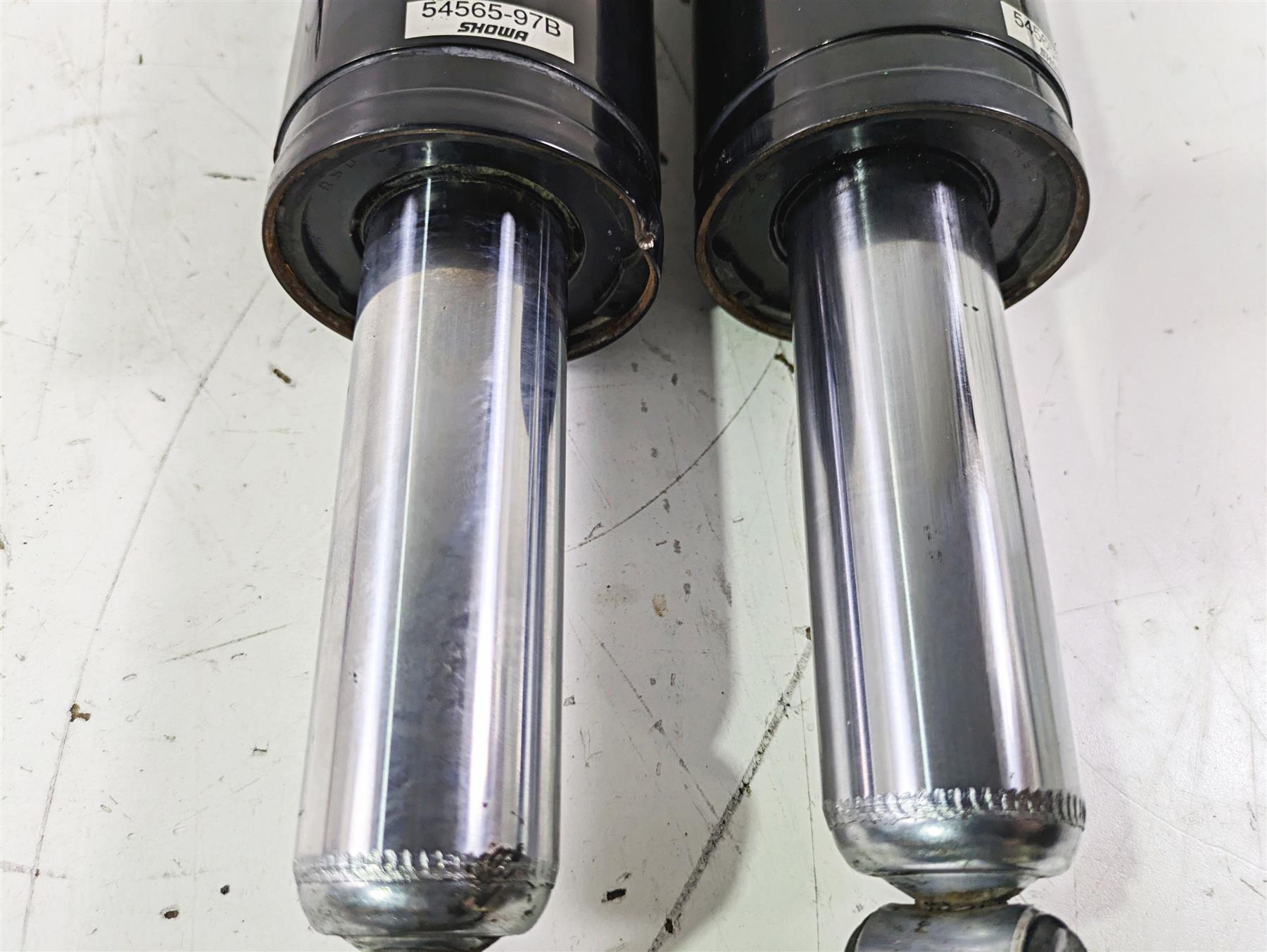 2003 Harley Touring FLHTCUI E-Glide 100th Rear Suspension Shocks -Read 54565-97B {{ shop.shopifyCountryName }} - Mototech271