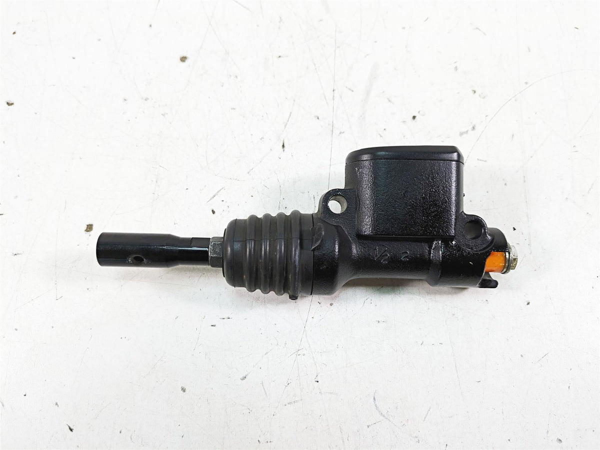 2017 Harley XL883 N Sportster Iron Rear Brake Master Cylinder 1/2" 41700025 {{ shop.shopifyCountryName }} - Mototech271