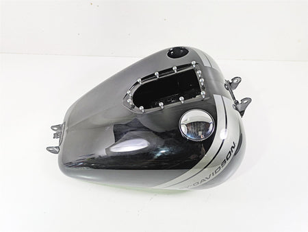 2014 Harley FXDF Dyna Fat Bob Fuel Gas Petrol Tank - No Dents 61586-04B {{ shop.shopifyCountryName }} - Mototech271
