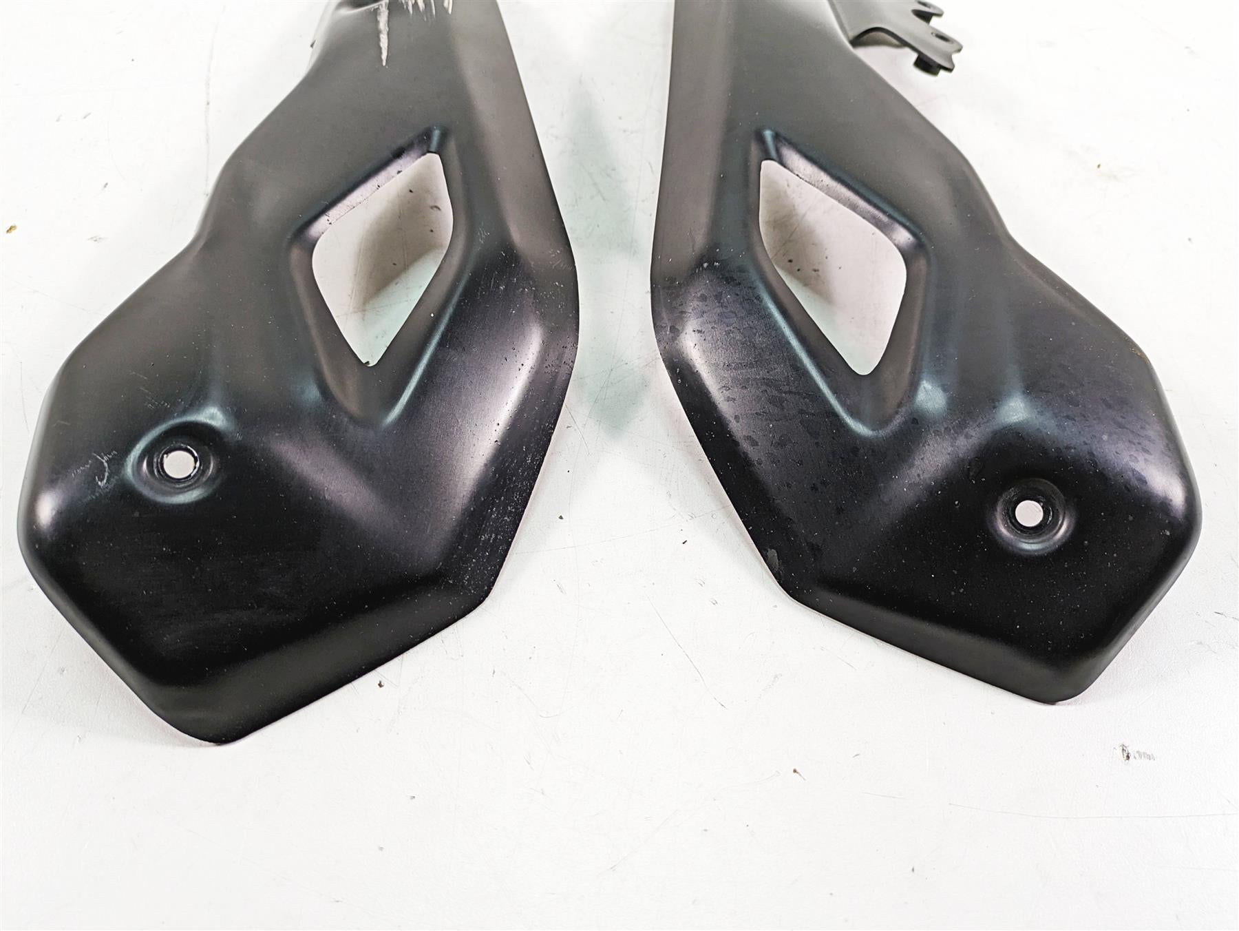 2017 Mv Agusta Dragster 800 Lower Exhaust Cover Fairing Set 80A0B8854 80A0B8853 {{ shop.shopifyCountryName }} - Mototech271