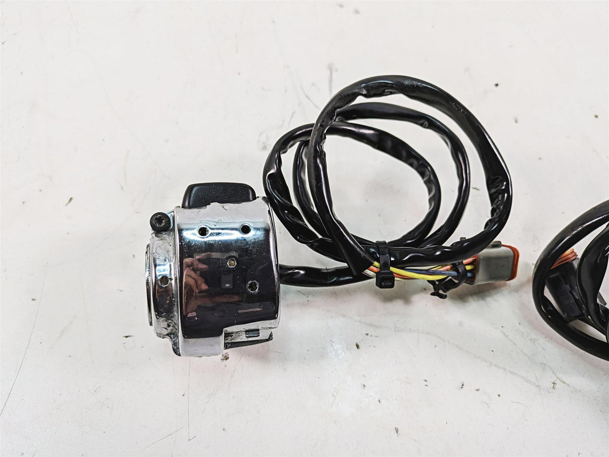 1999 Harley Dyna FXDL Low Rider Right Left Chrome Hand Control Switch 71684-06A {{ shop.shopifyCountryName }} - Mototech271