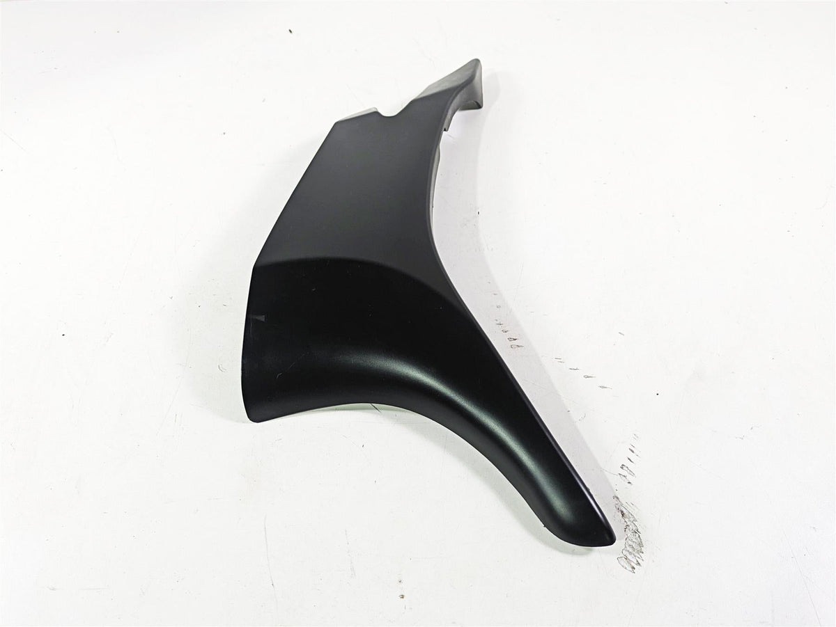 2018 Indian Chieftain Dark Horse Right Upper Side Cover Fairing 5450243 {{ shop.shopifyCountryName }} - Mototech271