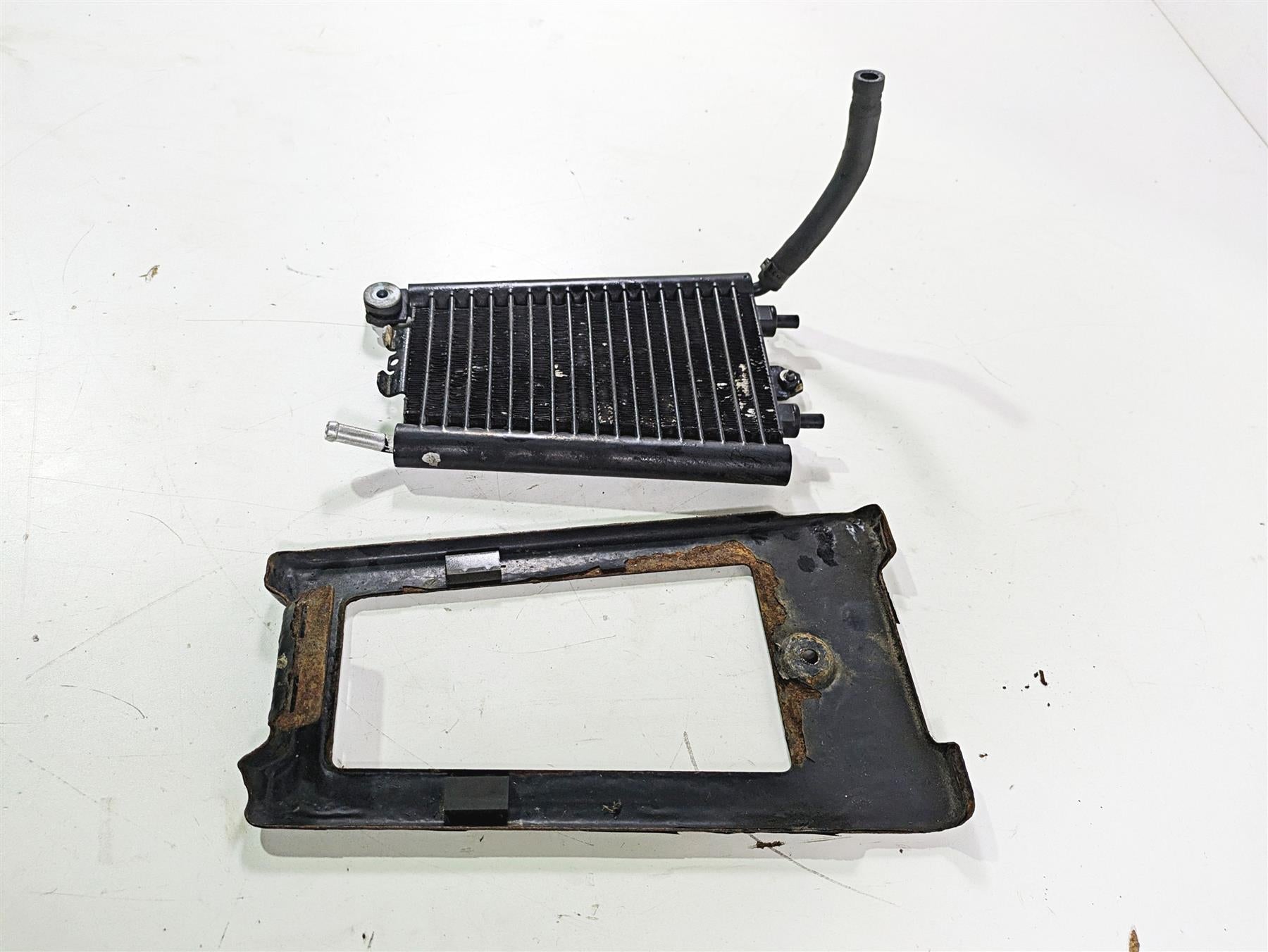 2018 Harley Softail FXFBS Fat Bob Oil Cooler Cover Line Set - No Leaks 62700191 {{ shop.shopifyCountryName }} - Mototech271