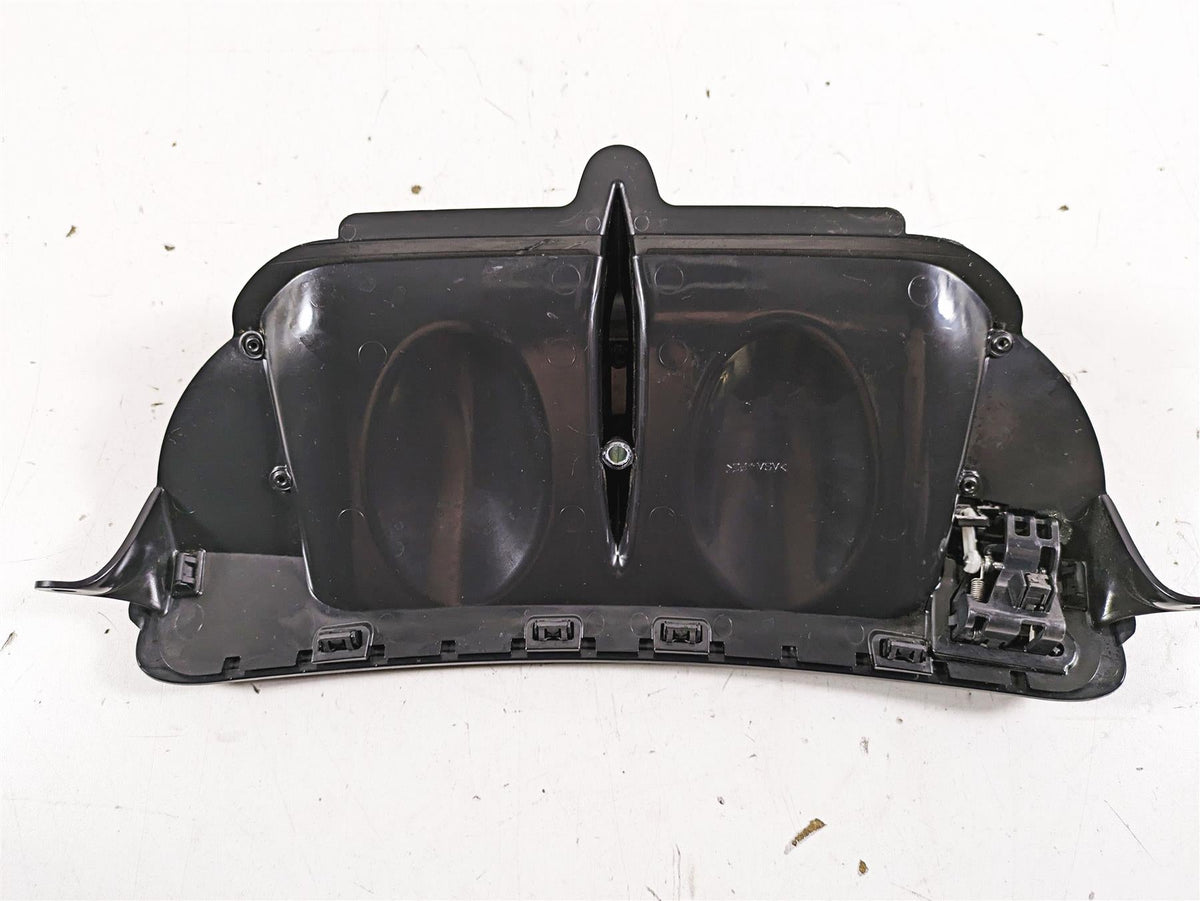 2015 Harley Touring FLHXS Street Glide Front Air Duct Inlet Vent 29200038 {{ shop.shopifyCountryName }} - Mototech271