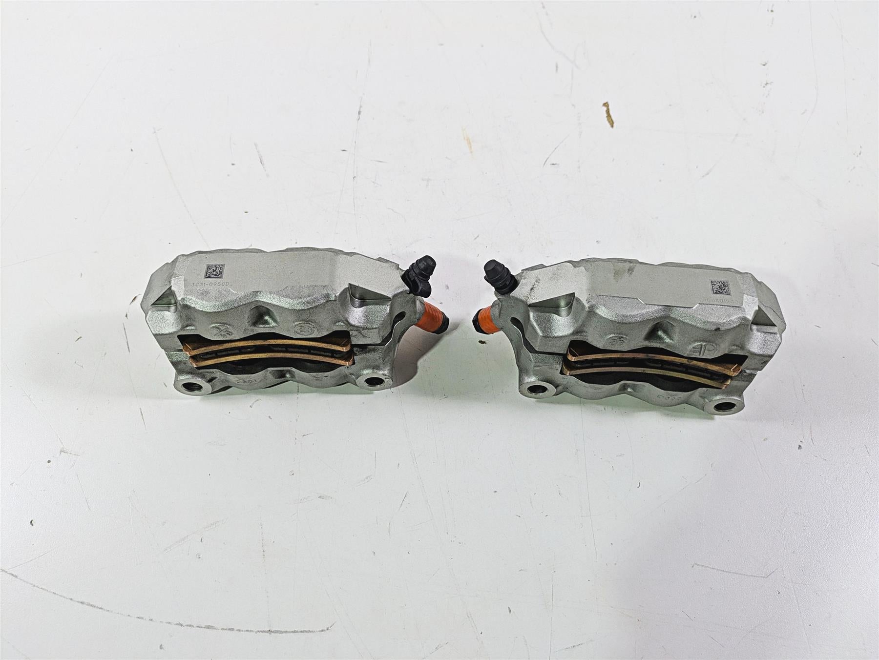 2023 Ducati Monster 937 SP Front Brembo Brake Caliper Set 61042161A 61042171A {{ shop.shopifyCountryName }} - Mototech271