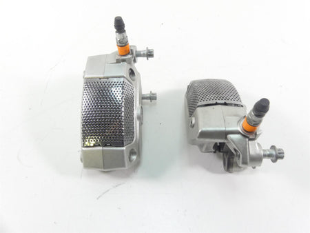 2009 Harley FLHTCU SE4 CVO E-Glide Front Brake Caliper Set 42938-08 42939-08 {{ shop.shopifyCountryName }} - Mototech271