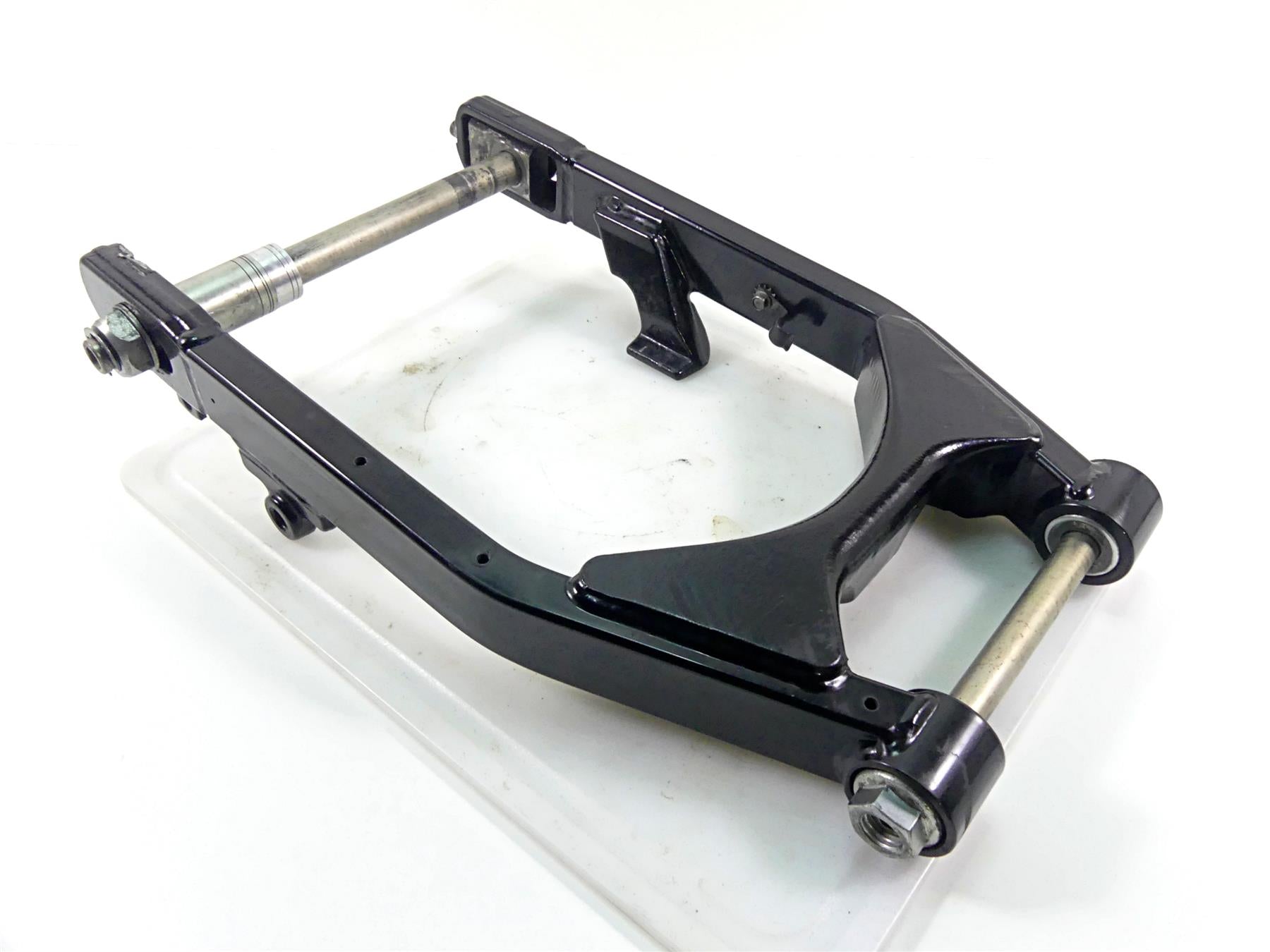 2017 Harley Dyna FXDB Street Bob Swingarm & Belt Guards + 25mm Axle 47820-10 {{ shop.shopifyCountryName }} - Mototech271