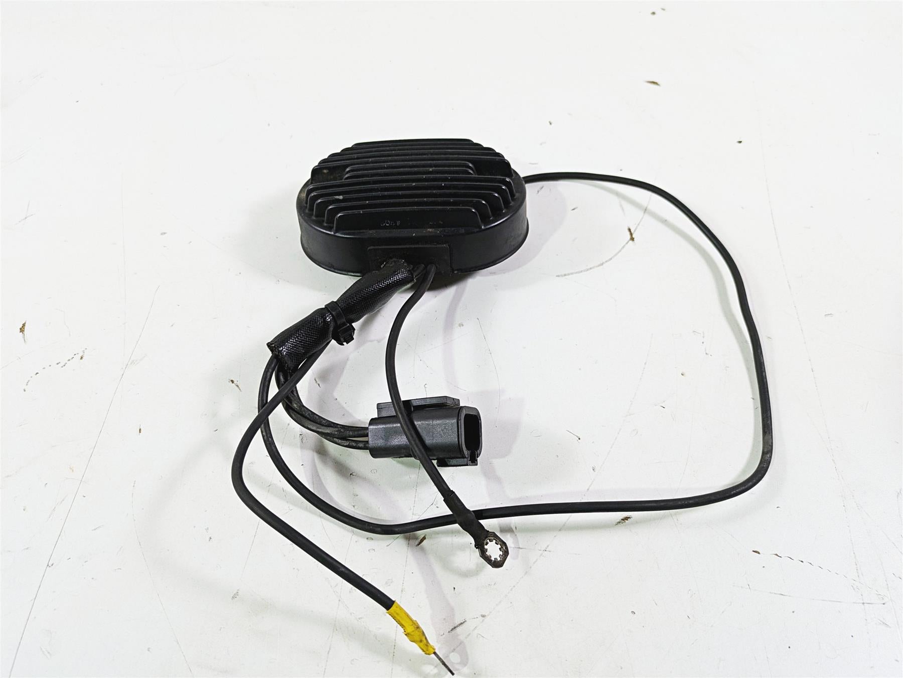 2003 Harley Softail FXSTDI Deuce 100th Rectifier Voltage Regulator 74540-01 {{ shop.shopifyCountryName }} - Mototech271