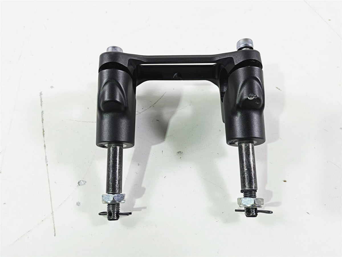 2022 Kawasaki ZR900RS Cafe Handlebar Riser Holder Mount Set 46012-0382-18R {{ shop.shopifyCountryName }} - Mototech271