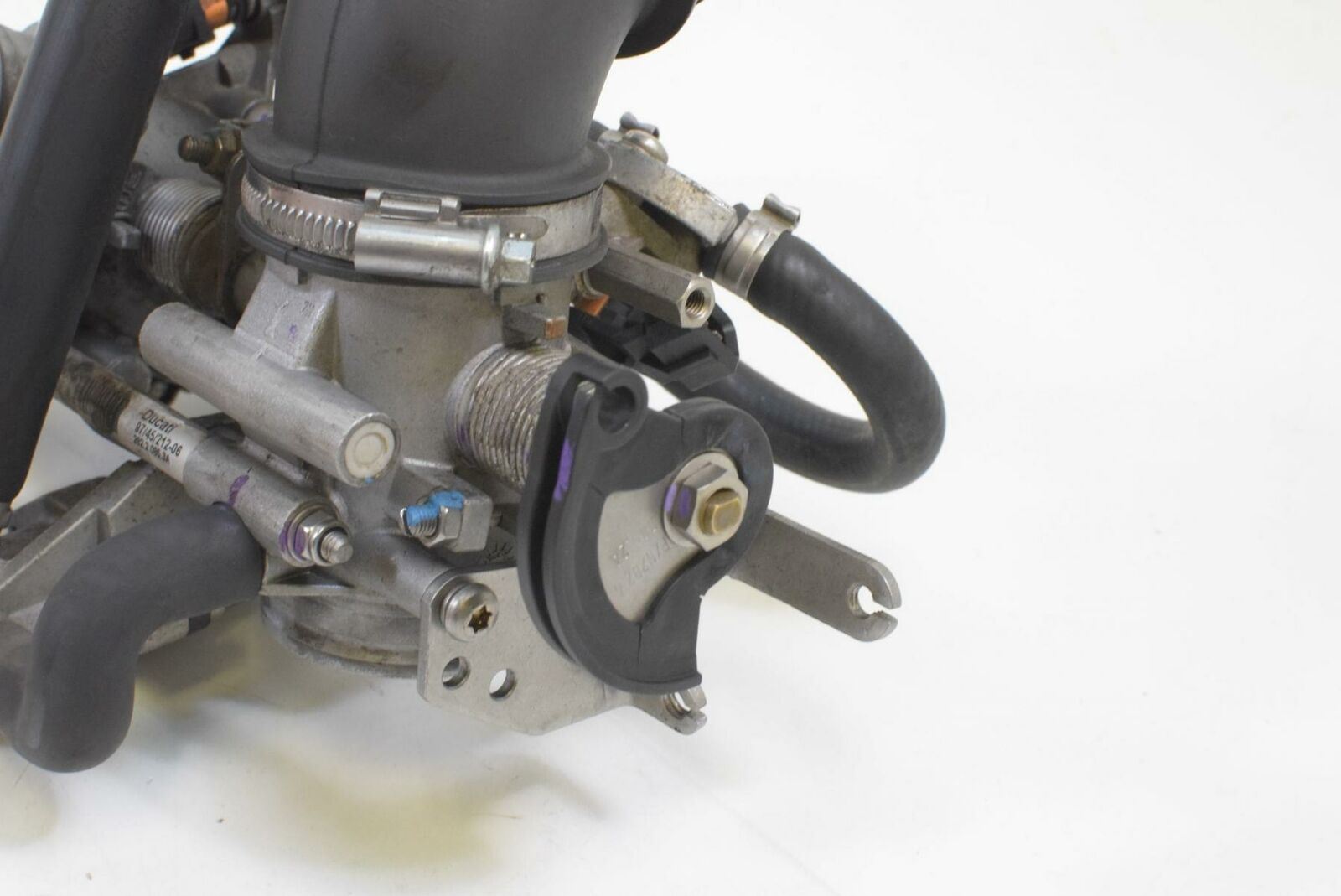 2012 Ducati Hypermotard 1100 Evo SP Throttle Body Fuel Injection 28240851A {{ shop.shopifyCountryName }} - Mototech271