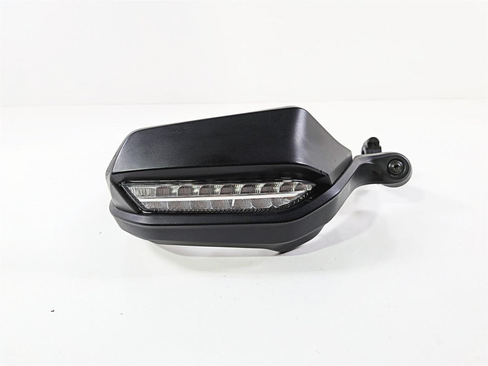 2016 Ducati Hypermotard 939 SP Right Hand Guard Blinker Turn Signal 4601D421A-Mototech271