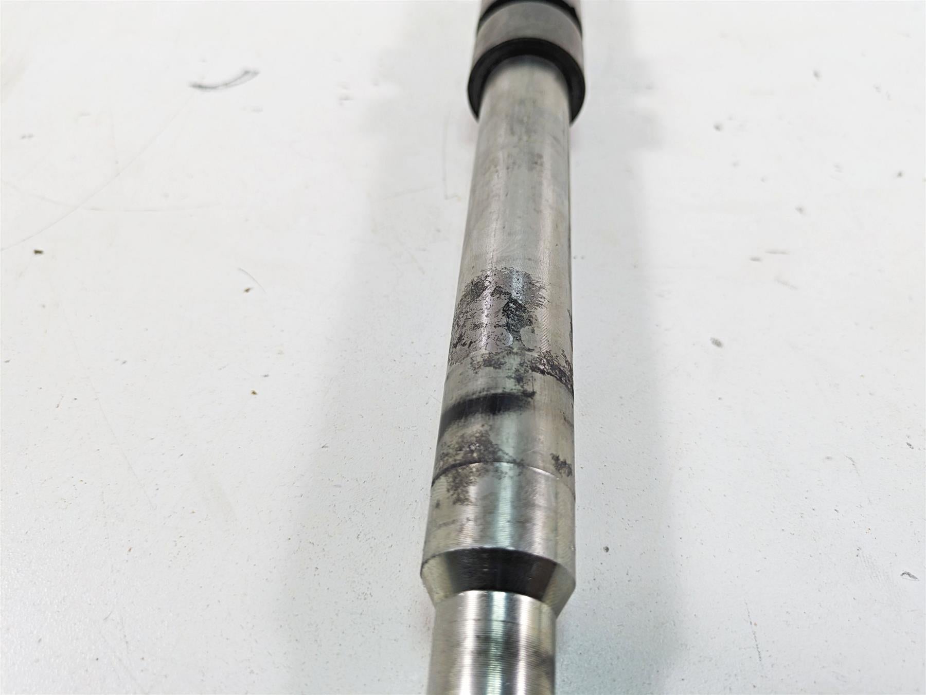 2005 Harley Touring FLHTCUI Electra Glide Front Axle Wheel Spindle 1" 43364-00 {{ shop.shopifyCountryName }} - Mototech271