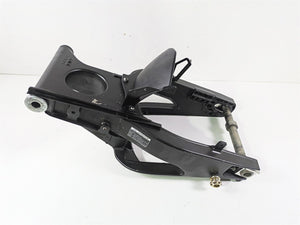 2014 Yamaha YZFR1 R1 RN22 Rear Swingarm Swing Arm & Axle 14B-22110-00