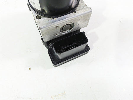 2016 Moto Guzzi Stelvio 1200 8V NTX Abs Brake Pump Unit Module 895351 {{ shop.shopifyCountryName }} - Mototech271
