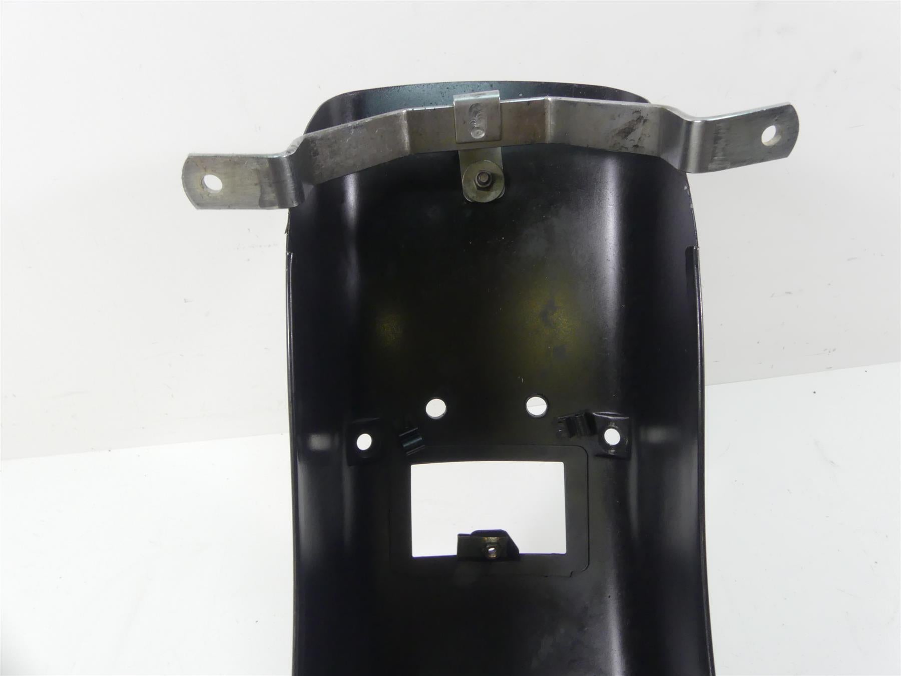 2007 Harley FLHTCU SE CVO Electra Glide Rear Fender Tire Hugger Guard 58702-06 {{ shop.shopifyCountryName }} - Mototech271