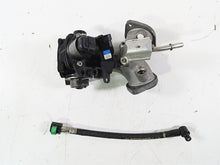 Load image into Gallery viewer, 2003 Harley Softail FXSTDI Deuce 100th Throttle Body Fuel Injection 27600-01A | Mototech271
