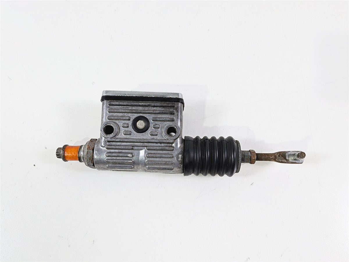 2002 Harley Davidson XLH883 Sportster Rear Brake Master Cylinder 42456-87D {{ shop.shopifyCountryName }} - Mototech271