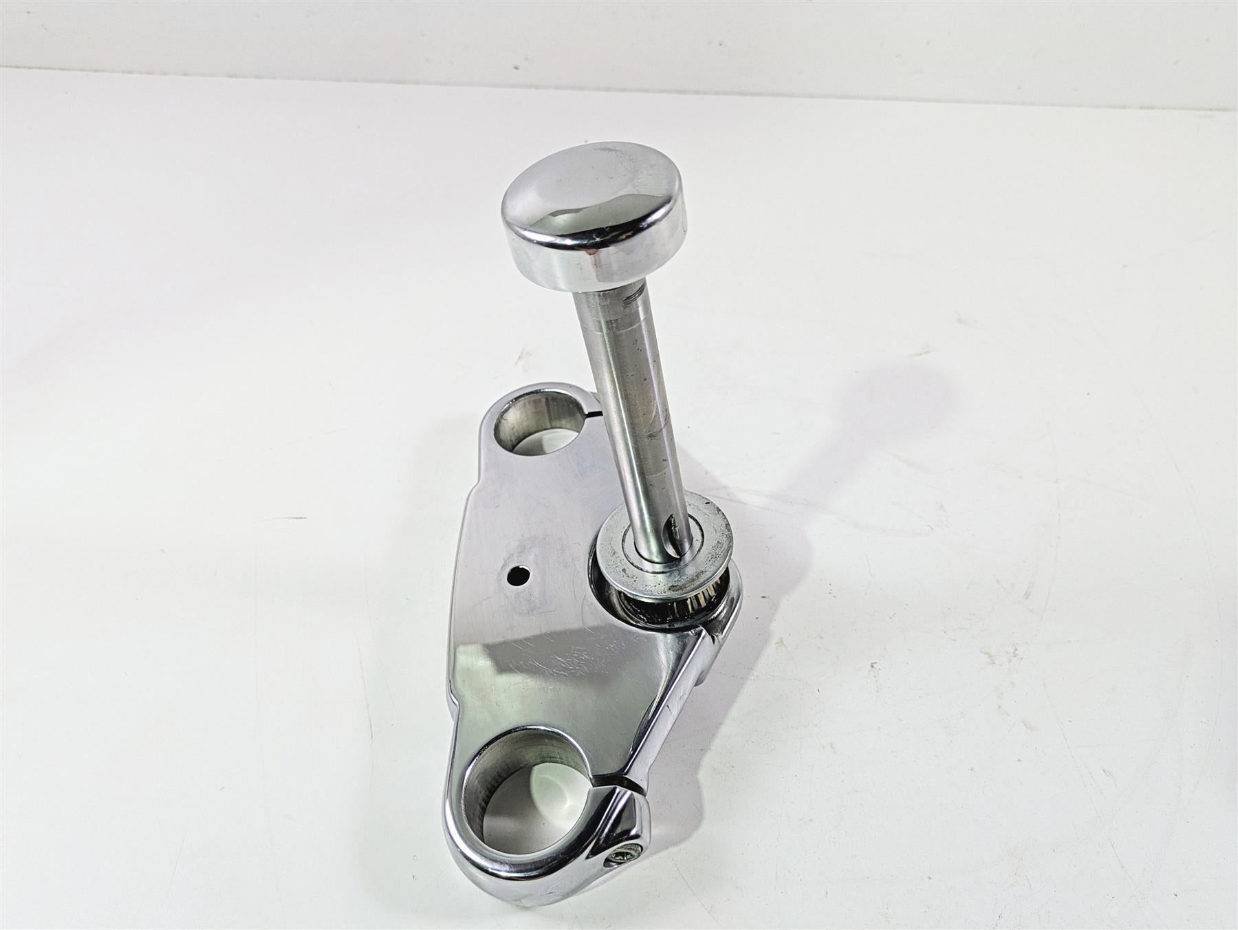 2008 Harley FXCWC Softail Rocker Lower Triple Tree Steering Clamp 46638-08 {{ shop.shopifyCountryName }} - Mototech271