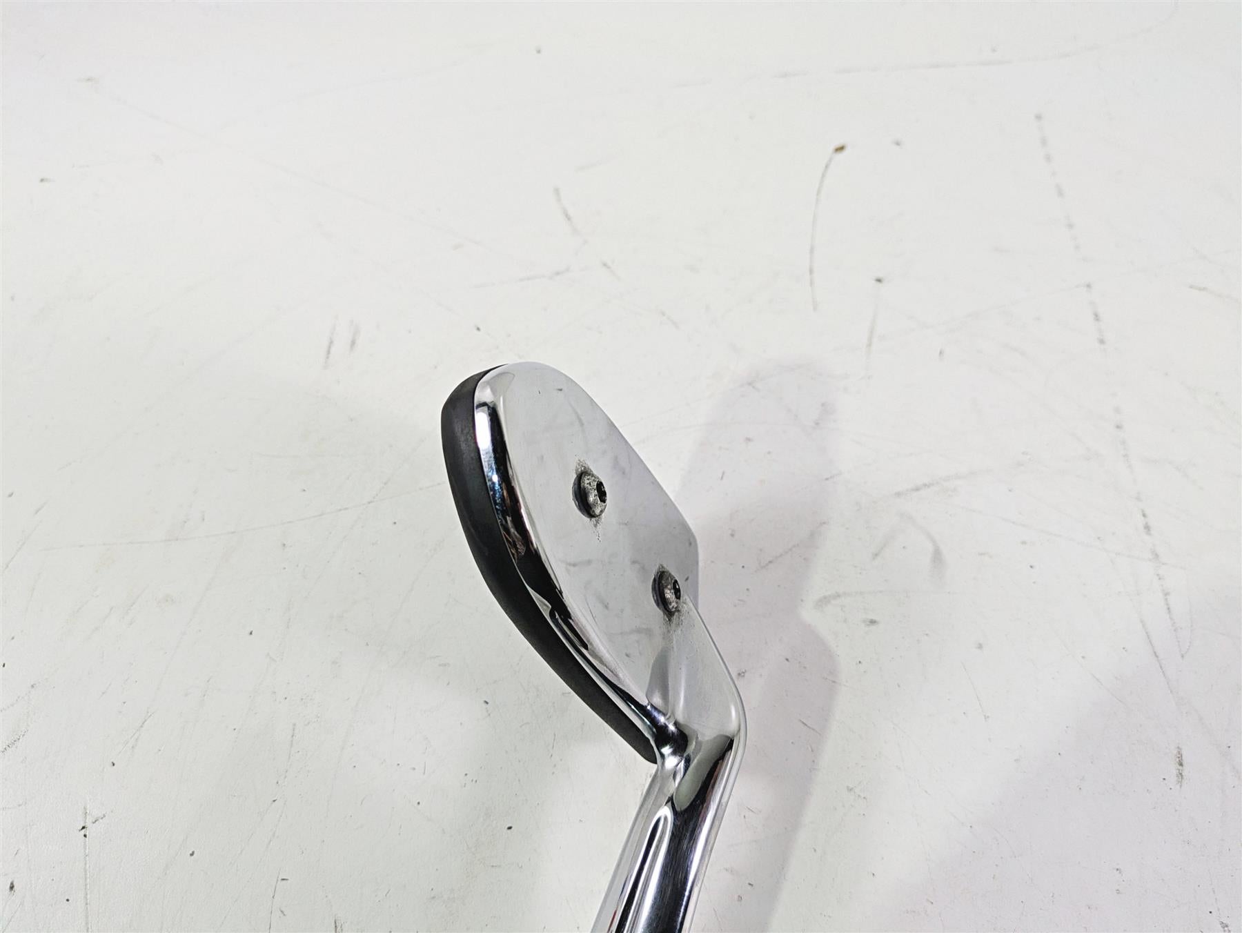 2018 Indian Chieftain Limited Chrome Right Floor Board & Brake Pedal 5141001 {{ shop.shopifyCountryName }} - Mototech271