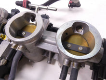 Load image into Gallery viewer, 2008 Kawasaki ZX6R Ninja Throttley Bodies Fuel Injectors 16163-0085
