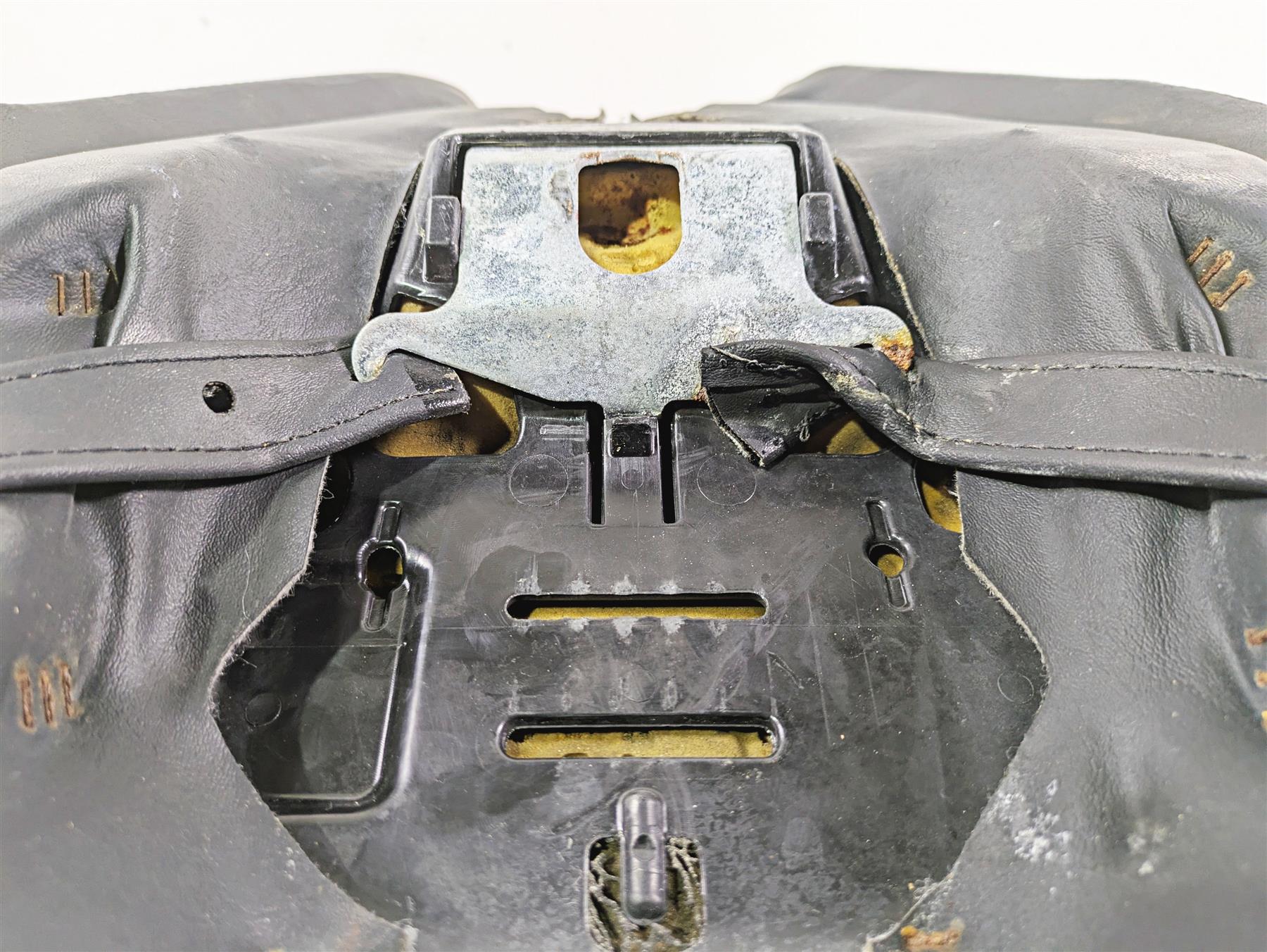 2007 Harley Sportster XL1200 C Dual Driver Rider Seat Saddle - Read 51530-07 {{ shop.shopifyCountryName }} - Mototech271