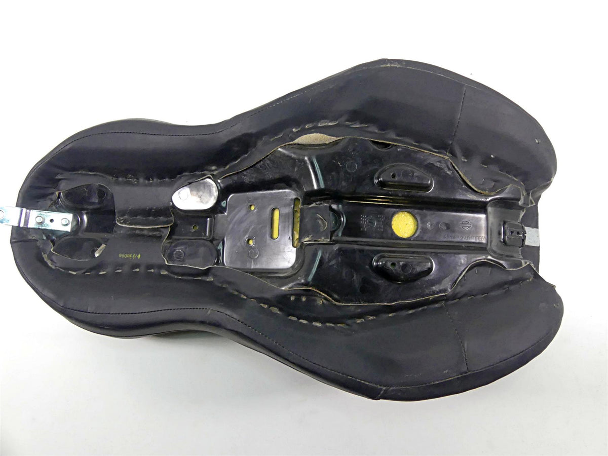 2010 Harley FXDF Dyna Fat Bob Sundowner Touring Seat Saddle 51540-06 {{ shop.shopifyCountryName }} - Mototech271