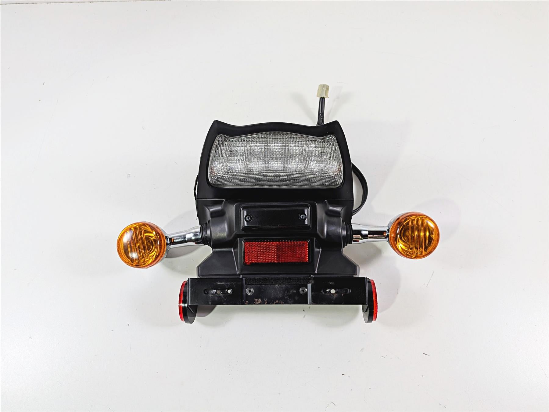 2005 Suzuki VZ800 M50 Boulevard Taillight Blinker Plate Holder Set 35710-39G30 {{ shop.shopifyCountryName }} - Mototech271