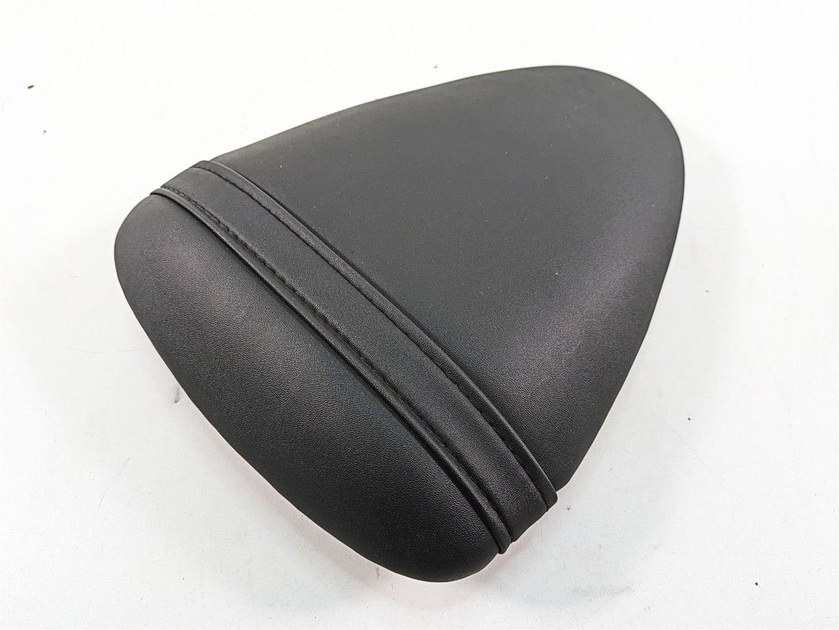 2008 Buell 1125 R Rear Passenger Pillion Seat Saddle M0091.02A8 {{ shop.shopifyCountryName }} - Mototech271