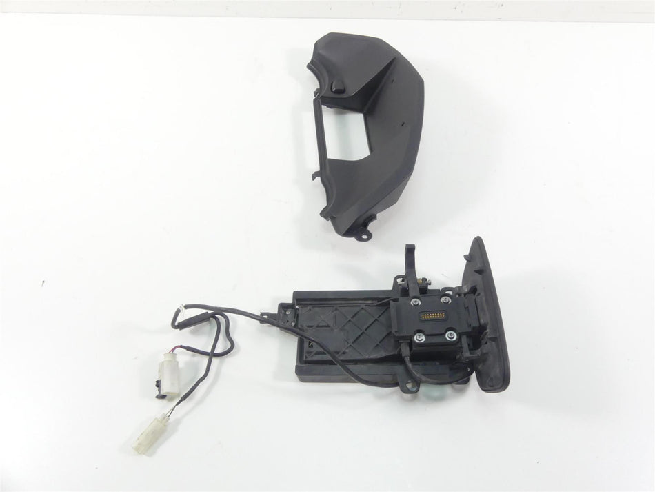 2014 BMW K1600 GTL K48 Gps Navigation Housing & Instrument Cover 46637724088 {{ shop.shopifyCountryName }} - Mototech271