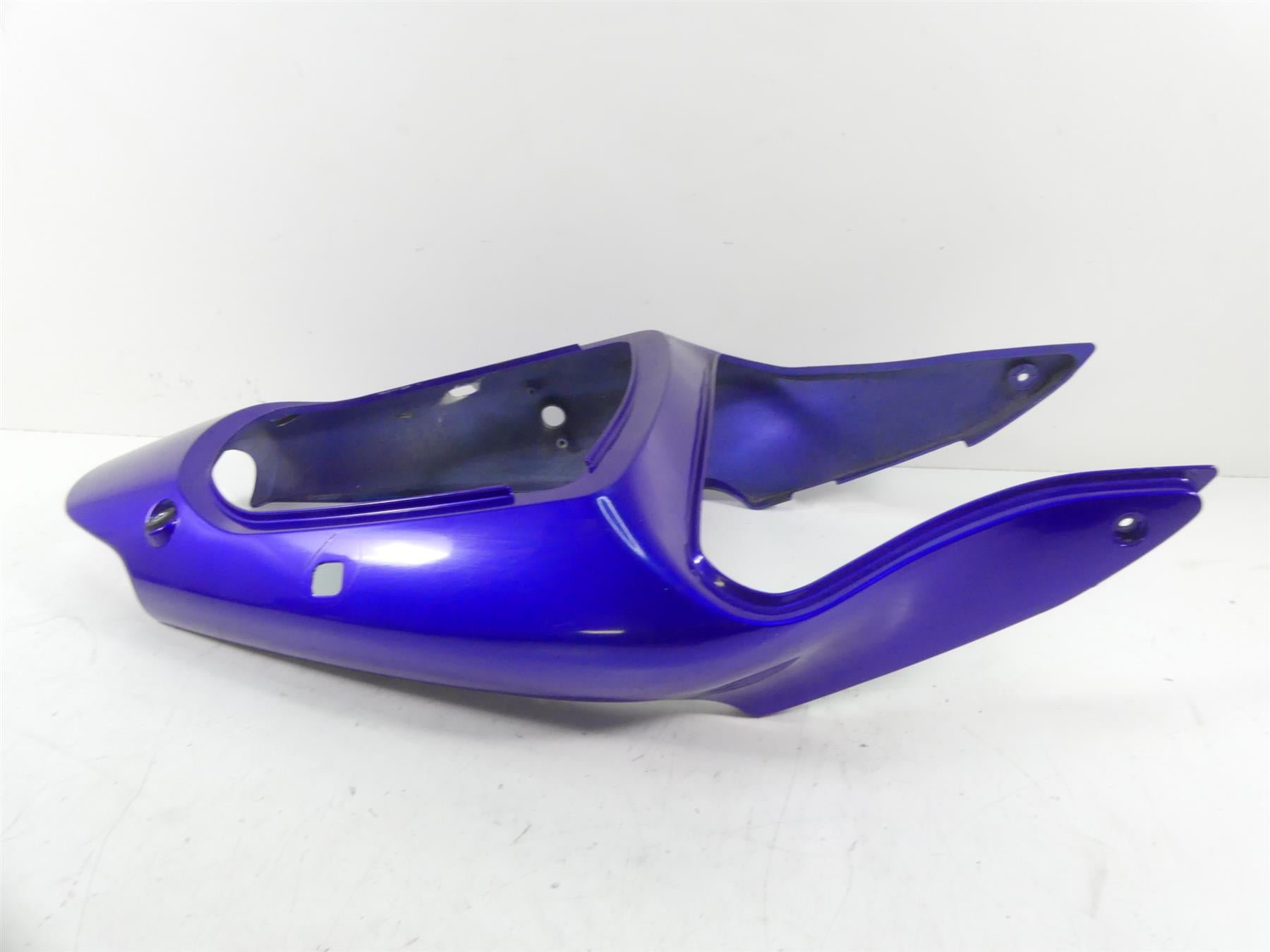 2001 Kawasaki ZX600J2 ZX6R Ninja Oem Tail Fairing Cover Cowl 36001-1601 {{ shop.shopifyCountryName }} - Mototech271