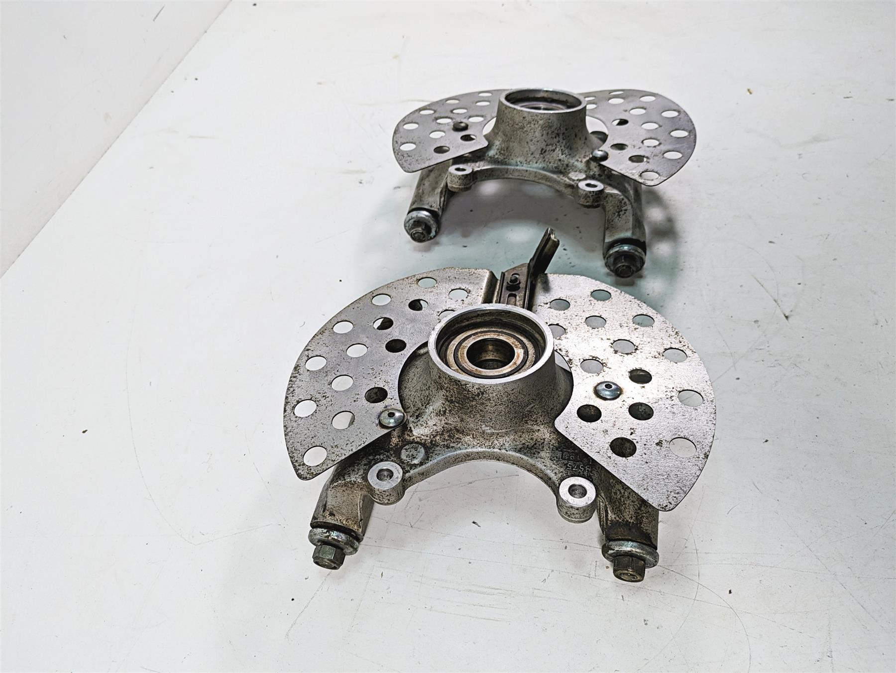 2019 Yamaha YXZ1000 R EPS SS SE Rear Left Right Knuckle Spindle B5H-F530F-00-00 {{ shop.shopifyCountryName }} - Mototech271