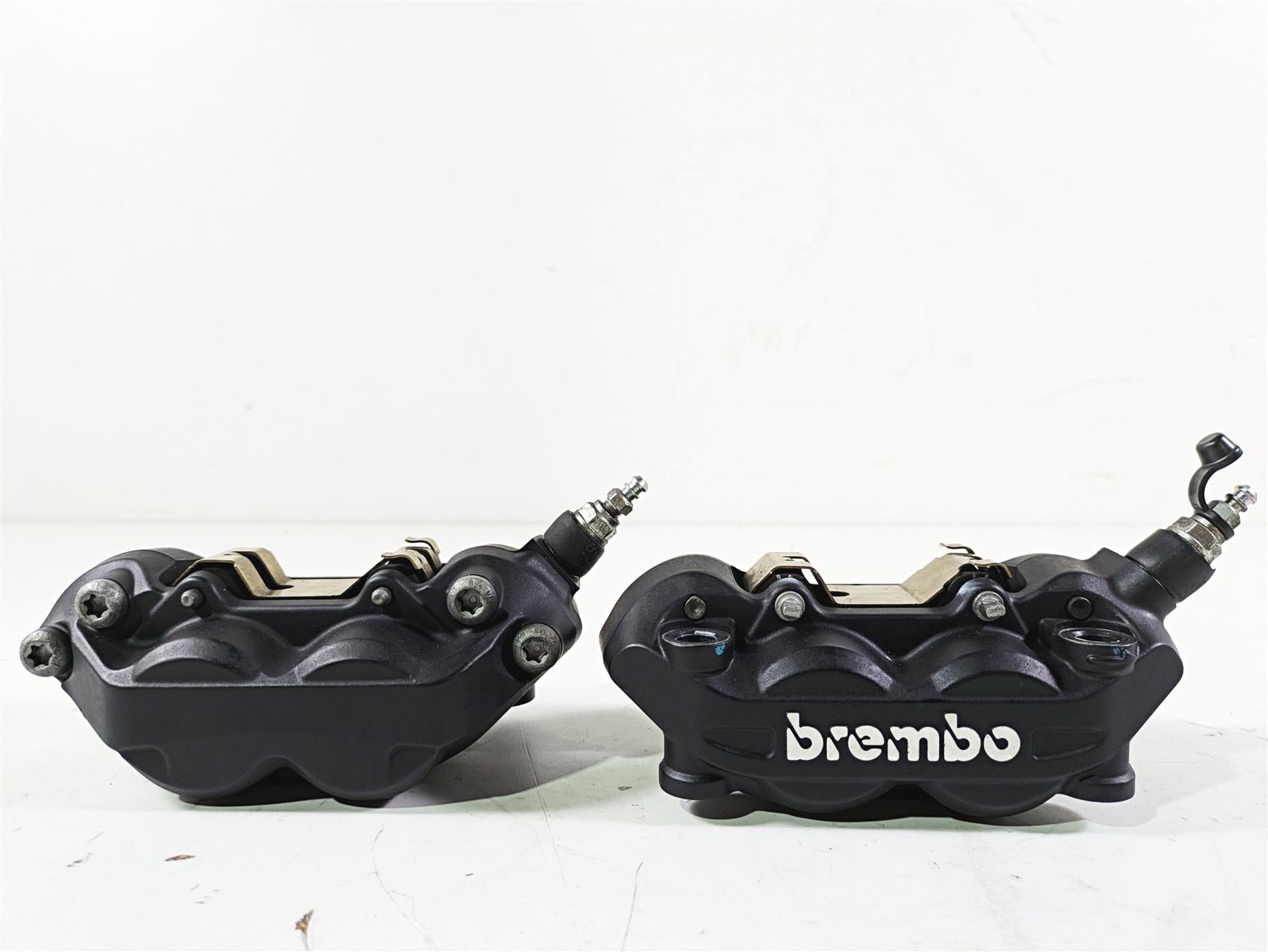 2014 Moto Guzzi California 1400 Touring Front Brake Calipers Brembo 887764 {{ shop.shopifyCountryName }} - Mototech271