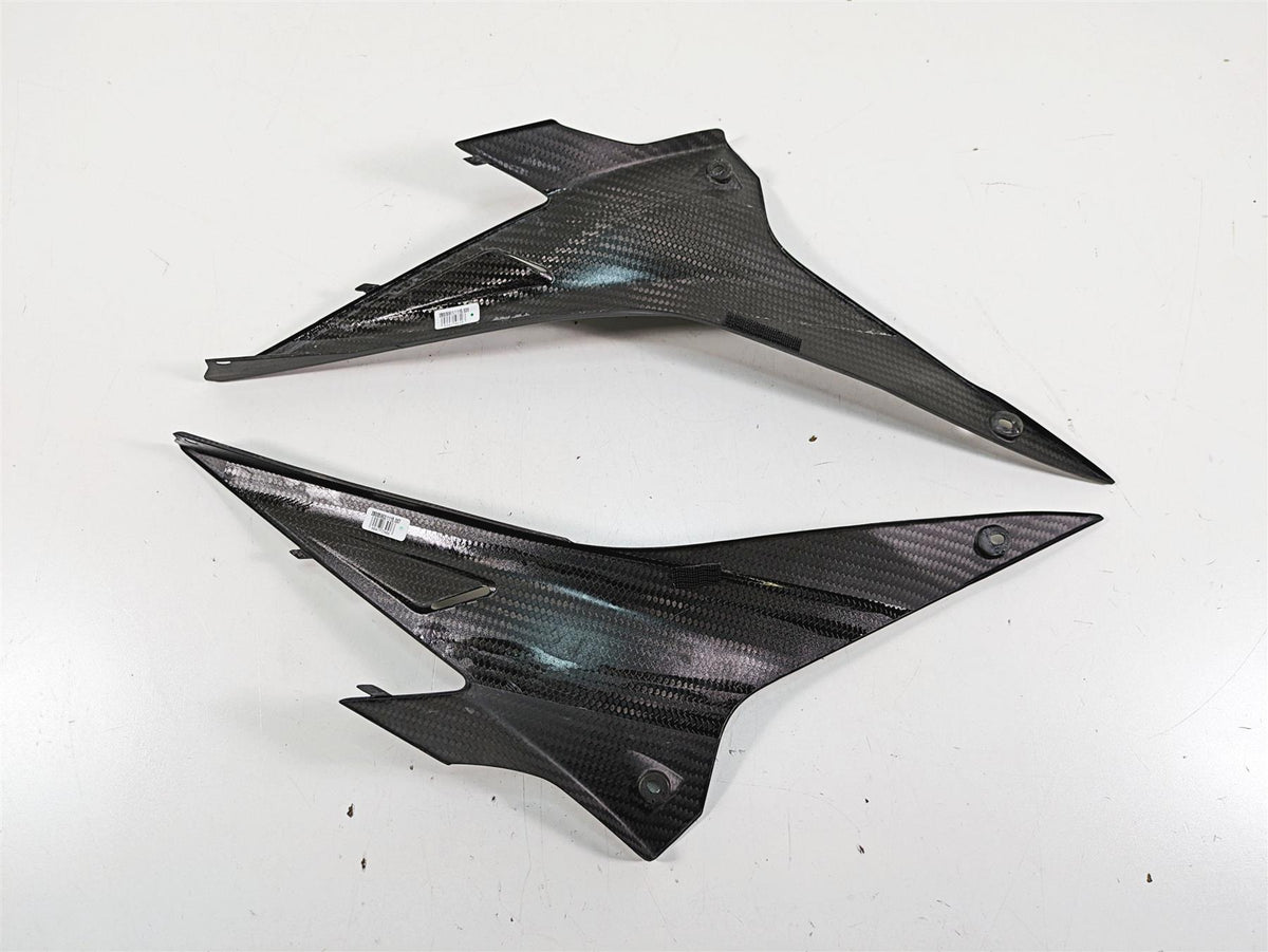 2020 Aprilia Tuono V4 Factory Under Seat Side Cover Fairings 2B005962 2B005961 {{ shop.shopifyCountryName }} - Mototech271
