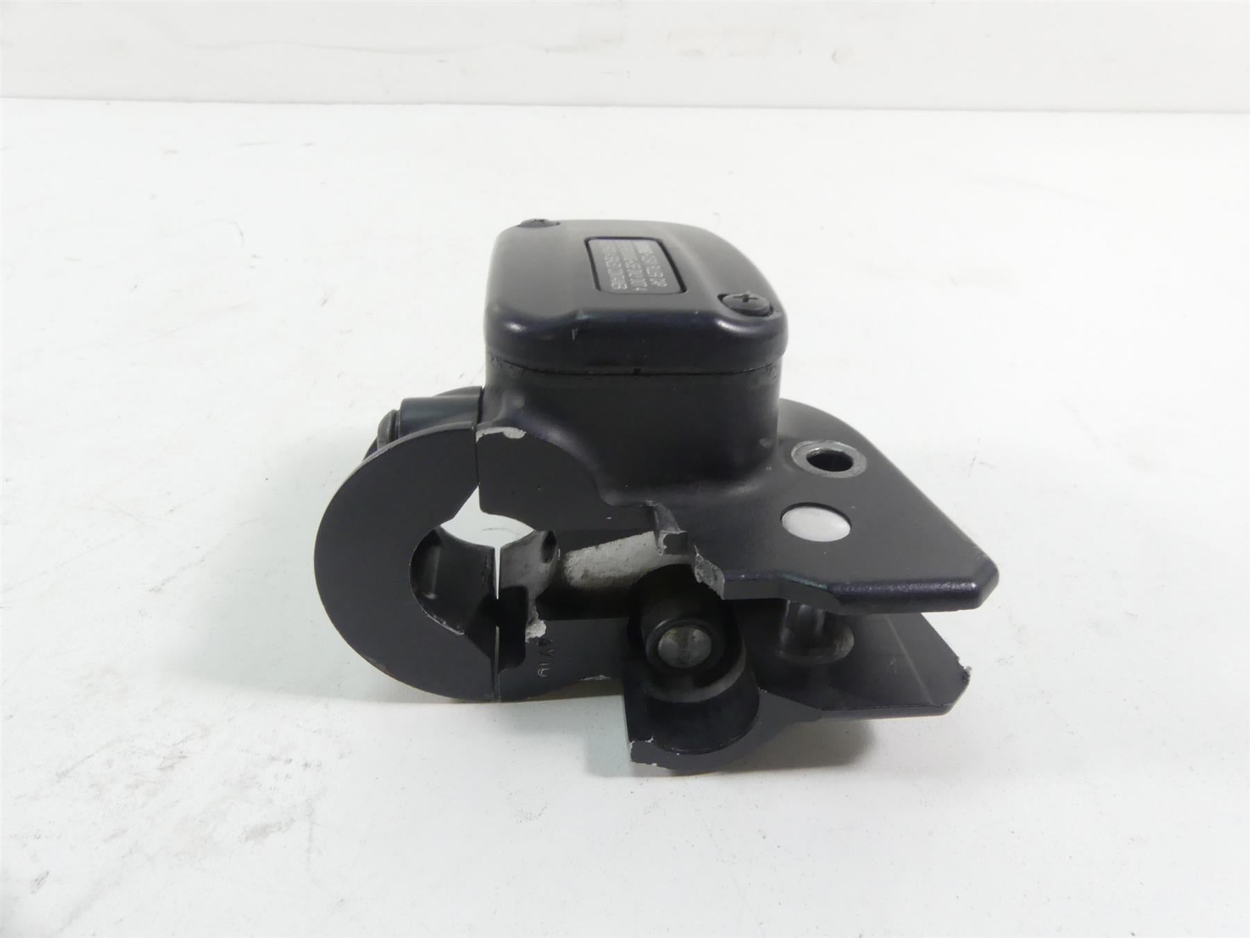 2015 Harley FLS Softail Slim Front 1/2" Brake Master Cylinder 41700233 {{ shop.shopifyCountryName }} - Mototech271